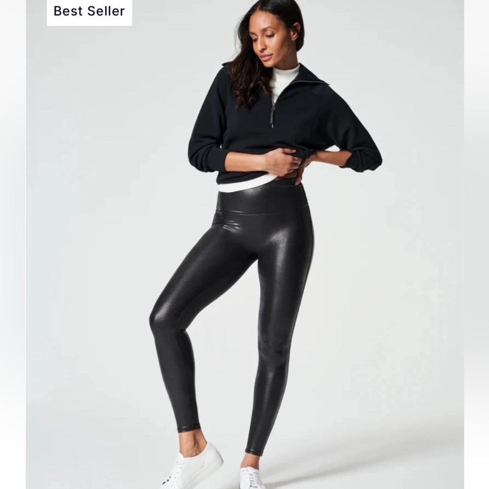 NWOT SPANX Black Faux Leather Leggings in Medium